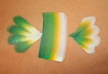 Load image into Gallery viewer, Cameleon Face Paint ColorBlock - Fresh Grass 30gr
