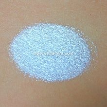 Load image into Gallery viewer, FAB Face Paint - Glitter White 45gr #065
