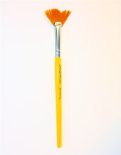 Load image into Gallery viewer, Brush  - Snazaroo - Butterfly Brush

