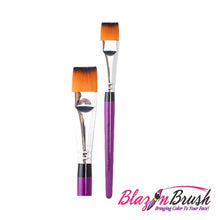 Load image into Gallery viewer, Blazin Face Painting Brush by Marcela Bustamante - Flat 3/4"
